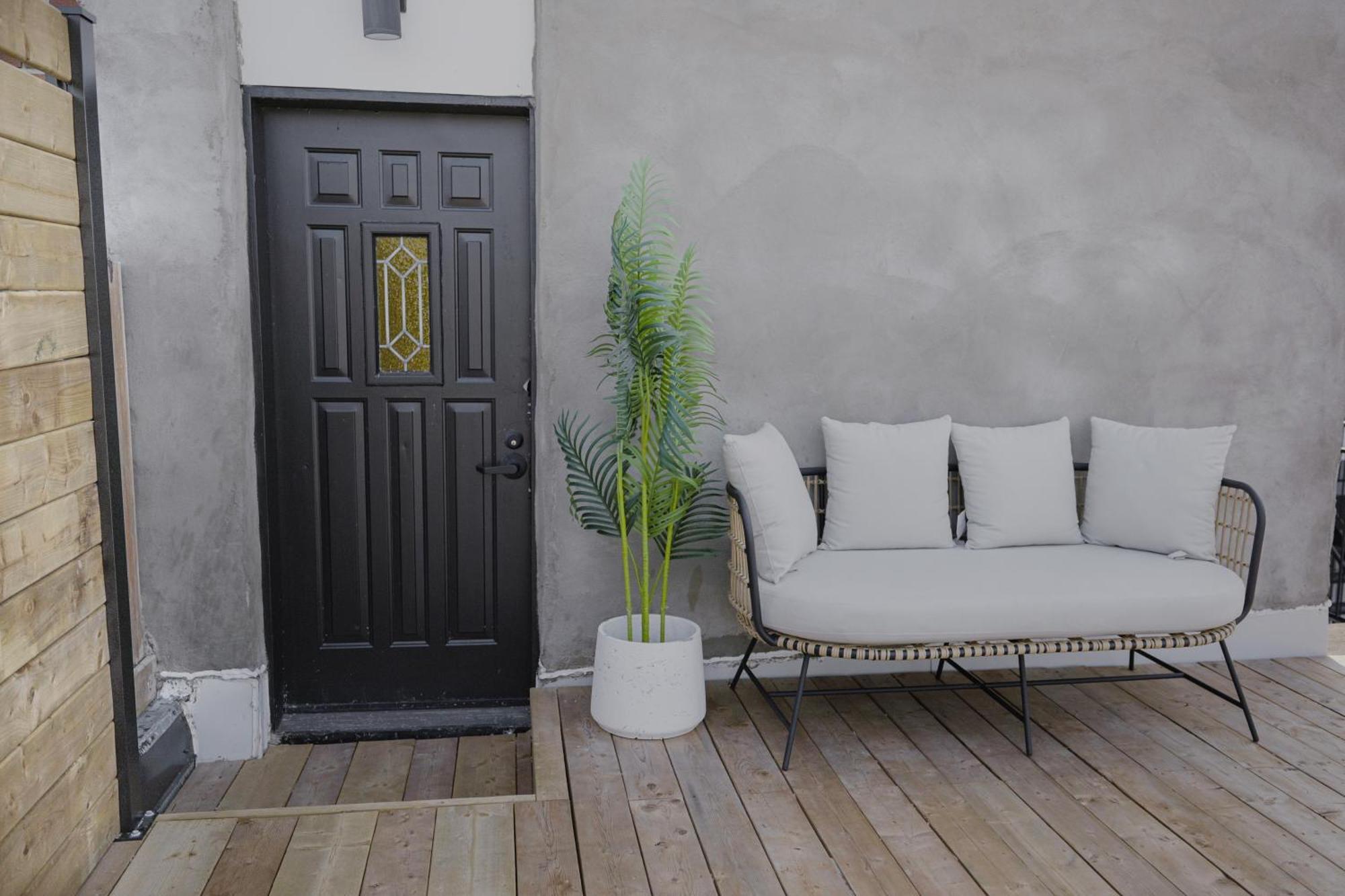 #6 - Self Check-in - Plateau - St-denis Appartement